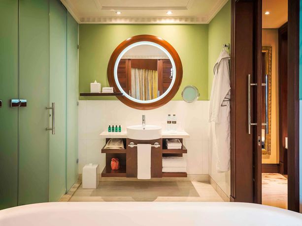 Imagen de la habitación del Hotel Sofitel Dubai Jumeirah Beach. Foto 18