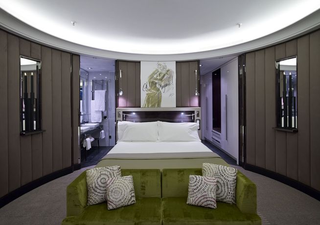 Imagen de la habitación del Hotel Sofitel Frankfurt Opera. Foto 8