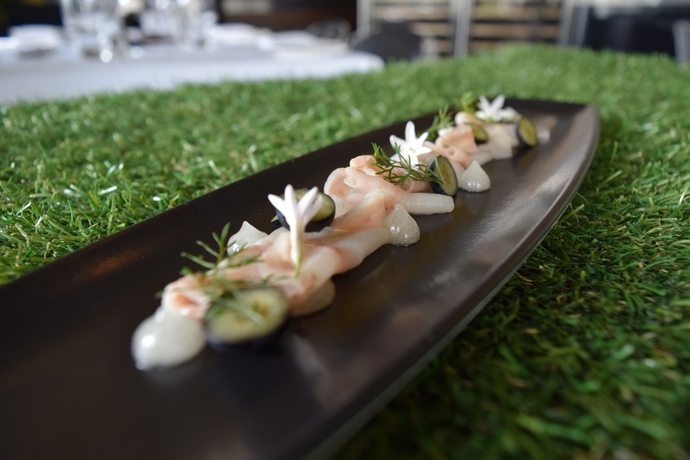 Imagen del bar/restaurante del Hotel Sofitel Gold Coast Broadbeach. Foto 5