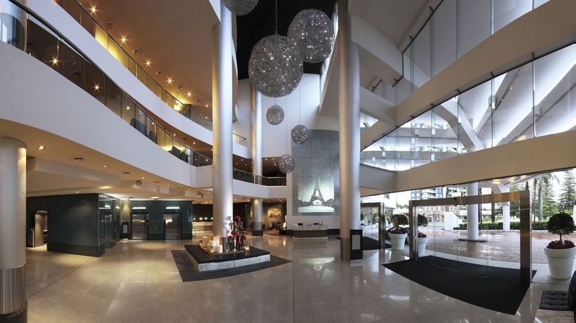 Imagen de los interiores del Hotel Sofitel Gold Coast Broadbeach. Foto 14