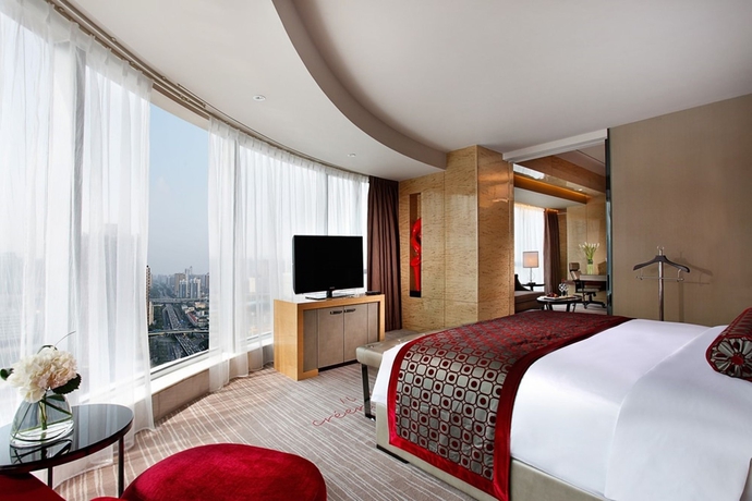 Imagen de la habitación del Hotel Sofitel Guangzhou Sunrich. Foto 6