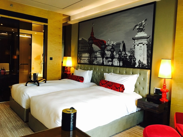 Imagen de la habitación del Hotel Sofitel Guangzhou Sunrich. Foto 9