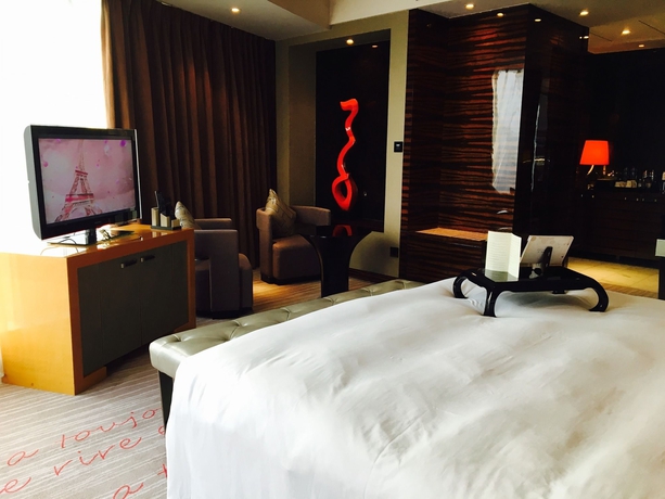 Imagen de la habitación del Hotel Sofitel Guangzhou Sunrich. Foto 13