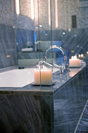 Imagen de la habitación del Hotel Sofitel Hamburg Alter Wall. Foto 9