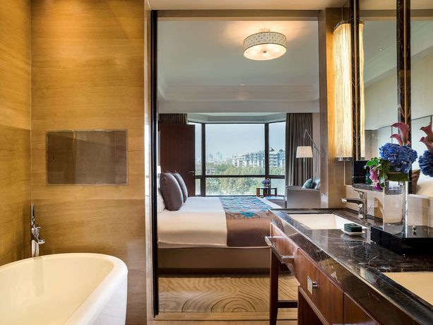 Imagen de la habitación del Hotel Sofitel Hangzhou Westlake. Foto 4