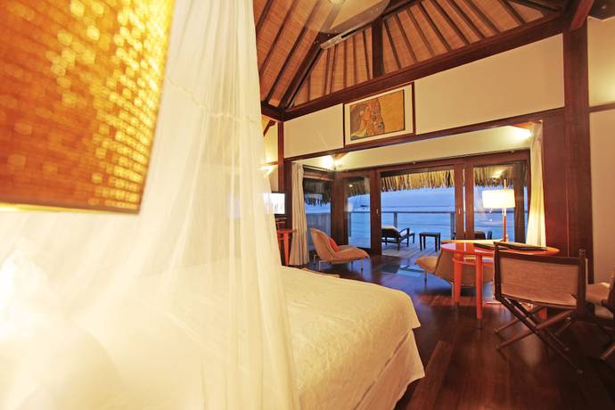 Imagen de la habitación del Hotel Sofitel Kia Ora Moorea Beach Resort. Foto 9