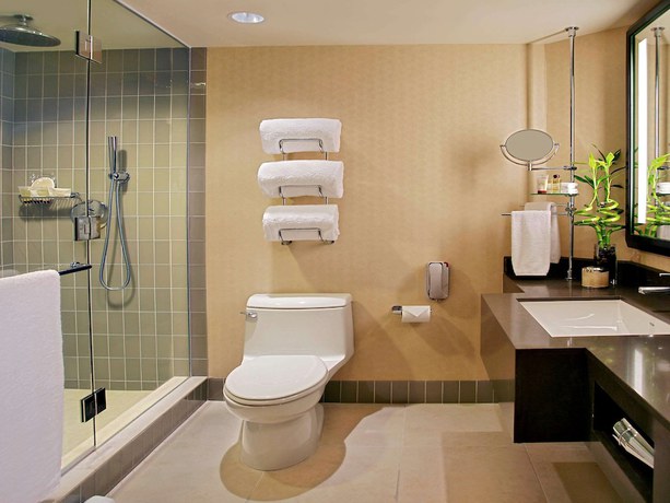 Imagen de la habitación del Hotel Sofitel La At Beverly Hills. Foto 14