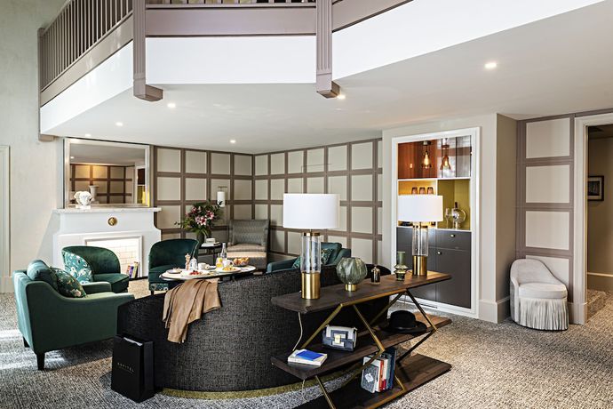 Imagen de la habitación del Hotel Sofitel Le Scribe Paris Opéra. Foto 10