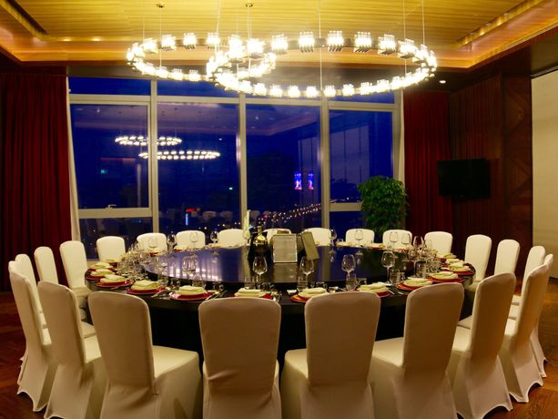 Imagen del bar/restaurante del Hotel Sofitel Lianyungang Suning. Foto 10