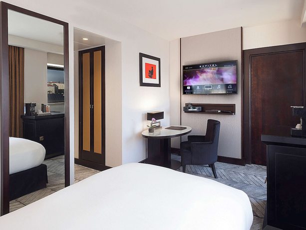 Imagen de la habitación del Hotel Sofitel Lisbon Liberdade. Foto 2