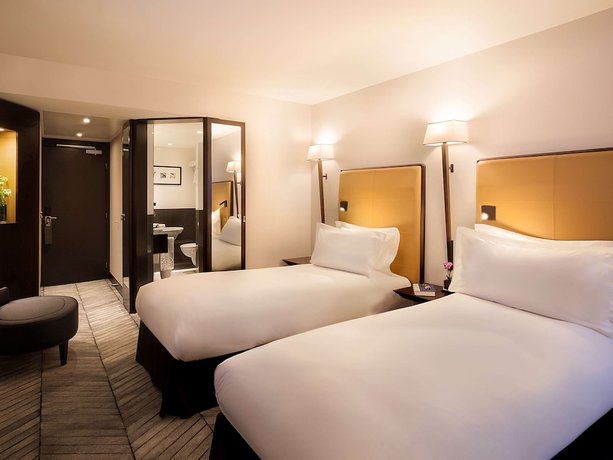 Imagen de la habitación del Hotel Sofitel Lisbon Liberdade. Foto 8