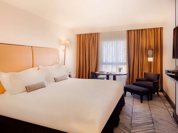 Imagen de la habitación del Hotel Sofitel Lisbon Liberdade. Foto 10