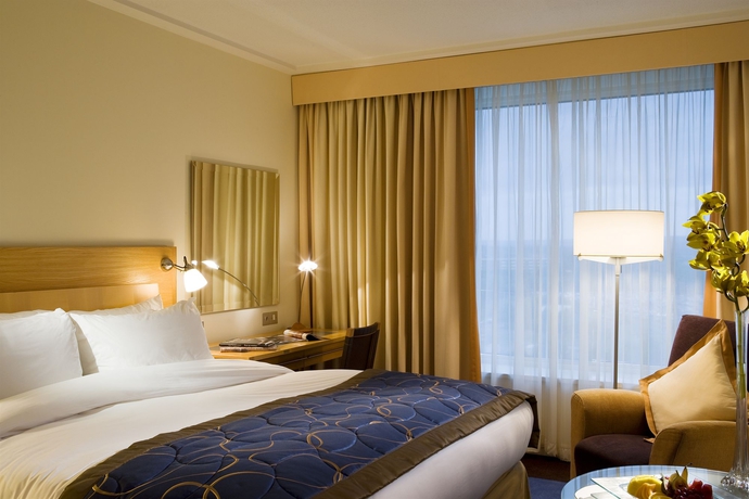 Imagen de la habitación del Hotel Sofitel London Gatwick. Foto 6