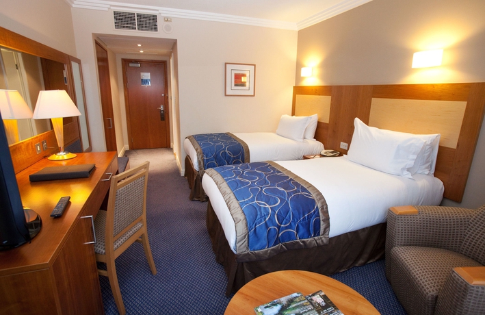 Imagen de la habitación del Hotel Sofitel London Gatwick. Foto 9