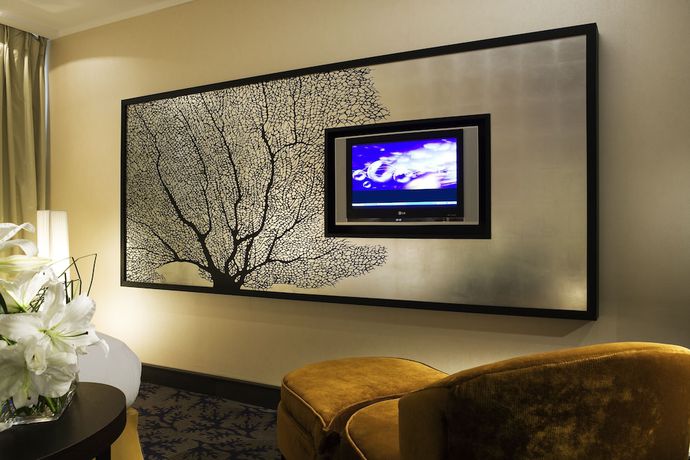 Imagen de la habitación del Hotel Sofitel Marseille Vieux Port. Foto 8