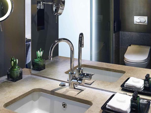 Imagen de la habitación del Hotel Sofitel Munich Bayerpost. Foto 10