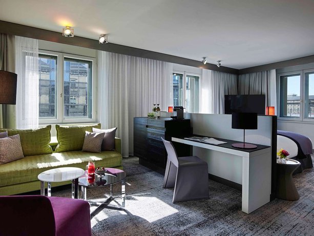 Imagen de la habitación del Hotel Sofitel Munich Bayerpost. Foto 16