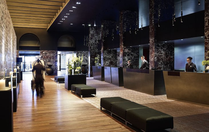 Imagen de los interiores del Hotel Sofitel Munich Bayerpost. Foto 31