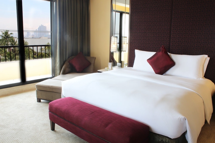 Imagen de la habitación del Hotel Sofitel Philippine Plaza Manila. Foto 5