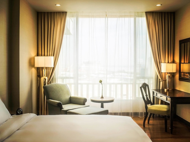 Imagen de la habitación del Hotel Sofitel Phnom Penh Phokeethra. Foto 9