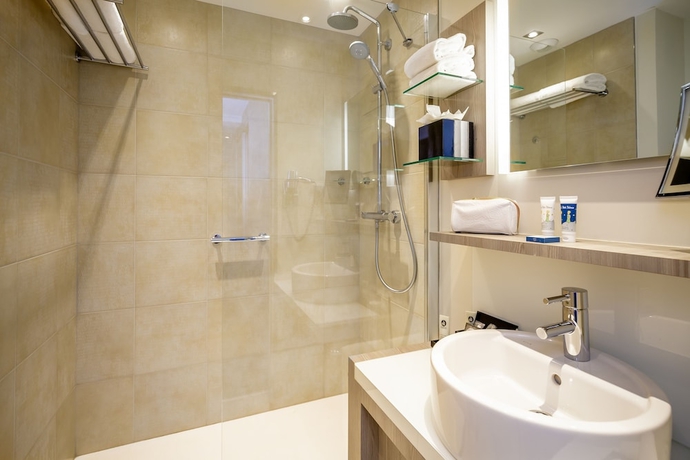 Imagen de la habitación del Hotel Sofitel Quiberon Thalassa Sea and Spa. Foto 16