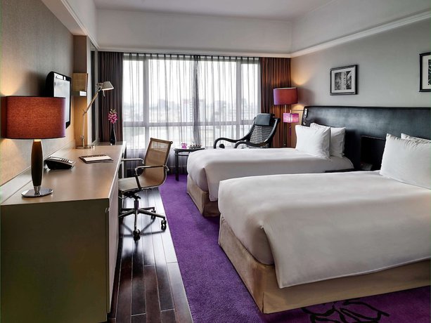 Imagen de la habitación del Hotel Sofitel Saigon Plaza. Foto 9