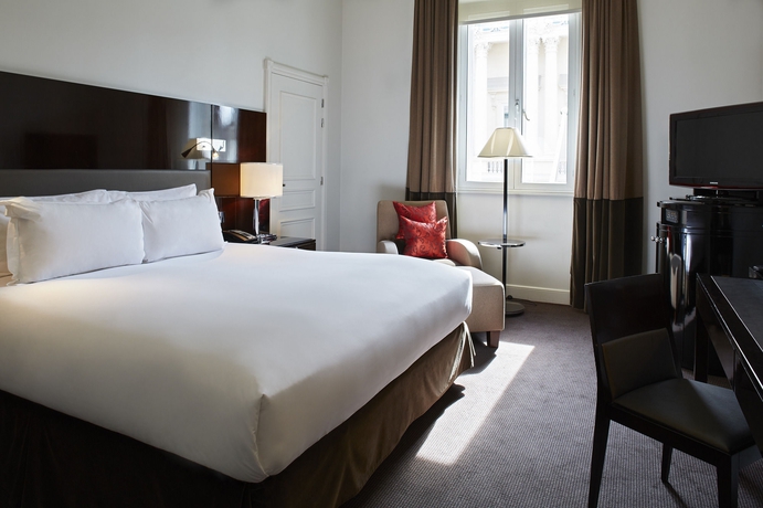 Imagen de la habitación del Hotel Sofitel St James London. Foto 9