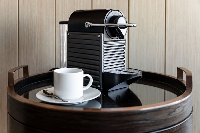 Imagen de la habitación del Hotel Sofitel Sydney Darling Harbour. Foto 7