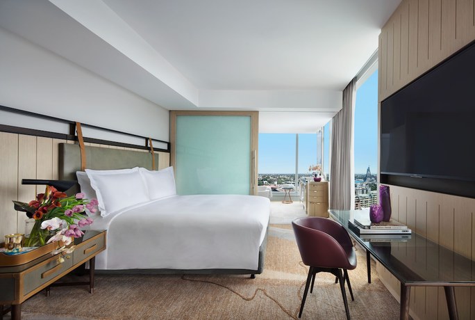 Imagen de la habitación del Hotel Sofitel Sydney Darling Harbour. Foto 12