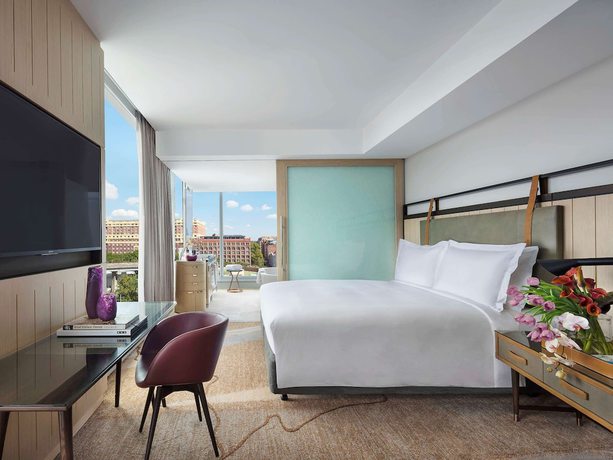 Imagen de la habitación del Hotel Sofitel Sydney Darling Harbour. Foto 16