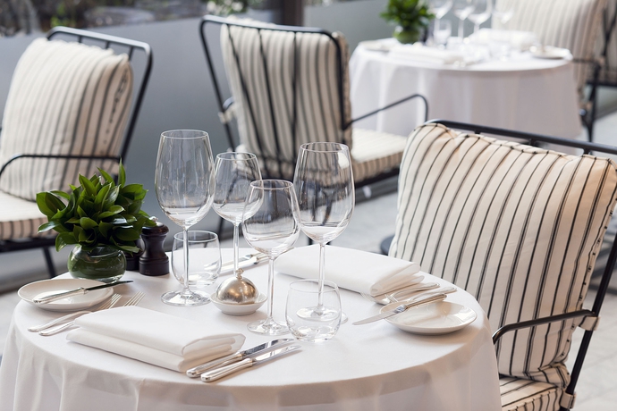 Imagen del bar/restaurante del Hotel Sofitel Sydney Wentworth. Foto 2