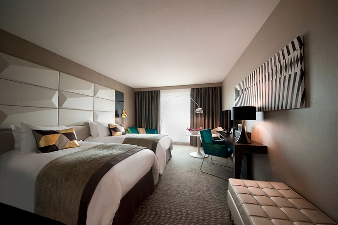 Imagen de la habitación del Hotel Sofitel Warsaw Victoria. Foto 7