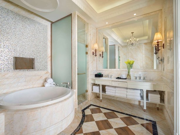 Imagen de la habitación del Hotel Sofitel Xining. Foto 17