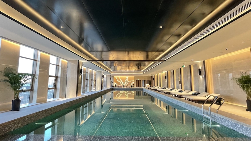 Imagen de la piscina del Hotel Sofitel Xiong An. Foto 17