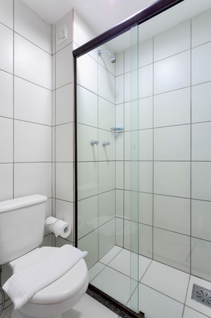 Imagen de la habitación del Hotel Soft Win S&atilde;o Lu&iacute;s. Foto 14