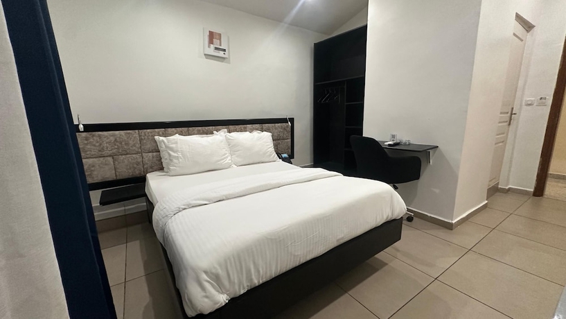 Imagen de la habitación del Hotel SoftDouala. Foto 14
