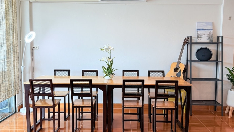 Imagen del bar/restaurante del Hotel Softbox Hostel. Foto 4