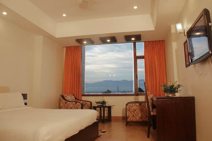 Imagen general del Hotel Softel Plaza. Foto 13