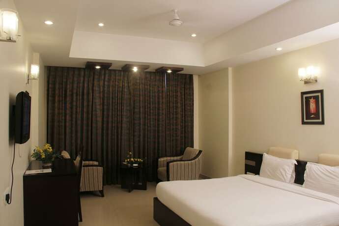 Imagen de la habitación del Hotel Softel Plaza. Foto 24