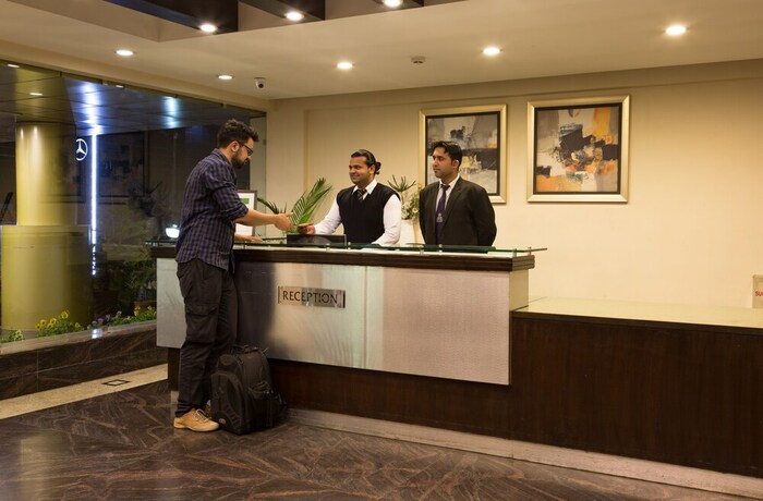 Imagen de los interiores del Hotel Softel Plaza. Foto 31
