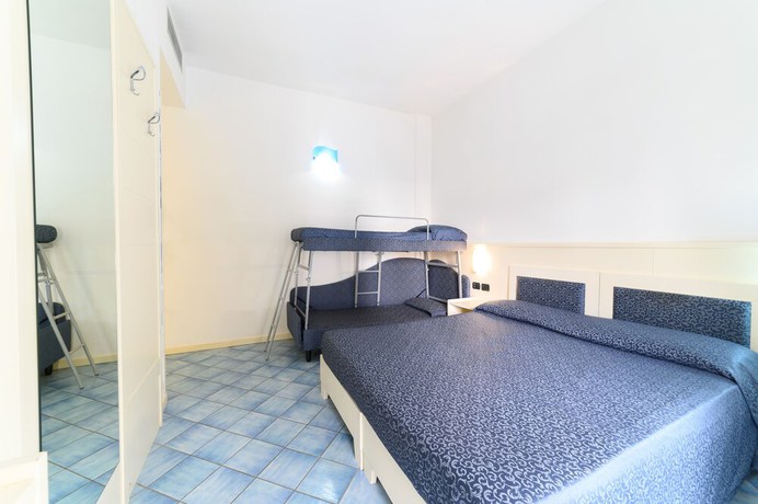 Imagen de la habitación del Hotel Sogaris. Foto 6