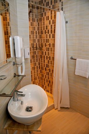 Imagen de la habitación del Hotel Sogdiana. Foto 7