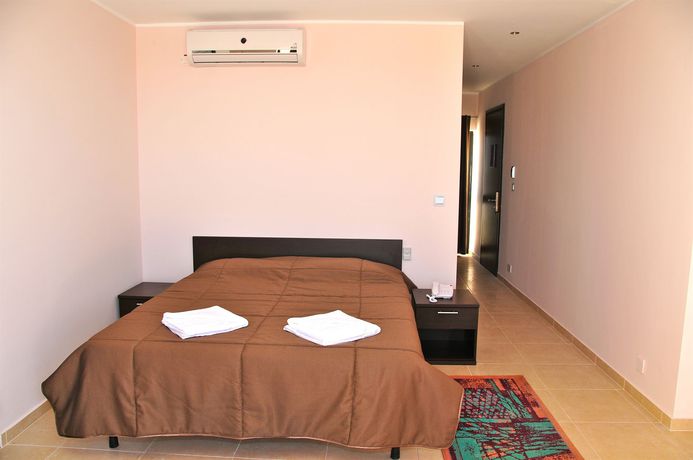 Imagen de los interiores del Hotel Sogdiana. Foto 15