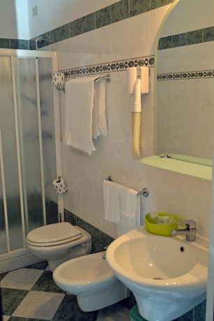 Imagen de la habitación del Hotel Soggiorno Athena. Foto 10