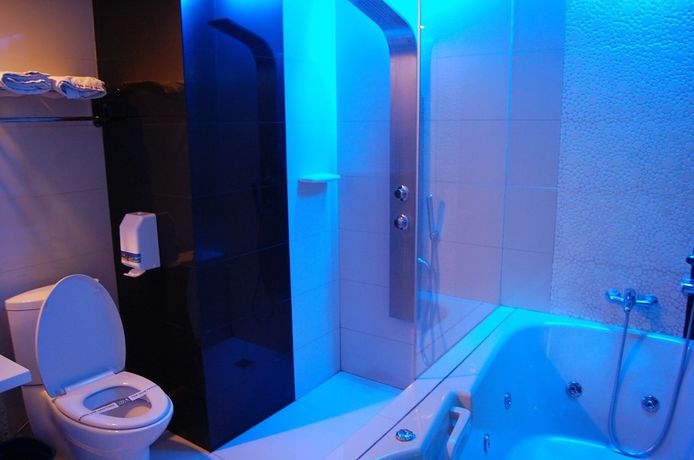 Imagen de la habitación del Hotel Sogo Tarlac. Foto 11