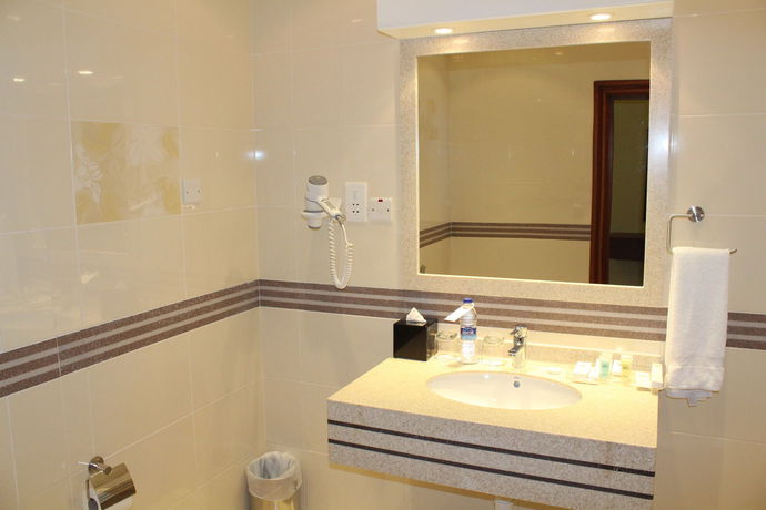 Imagen de la habitación del Hotel Sohar Beach. Foto 8
