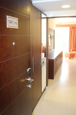 Imagen de la habitación del Hotel Sohar Beach. Foto 10