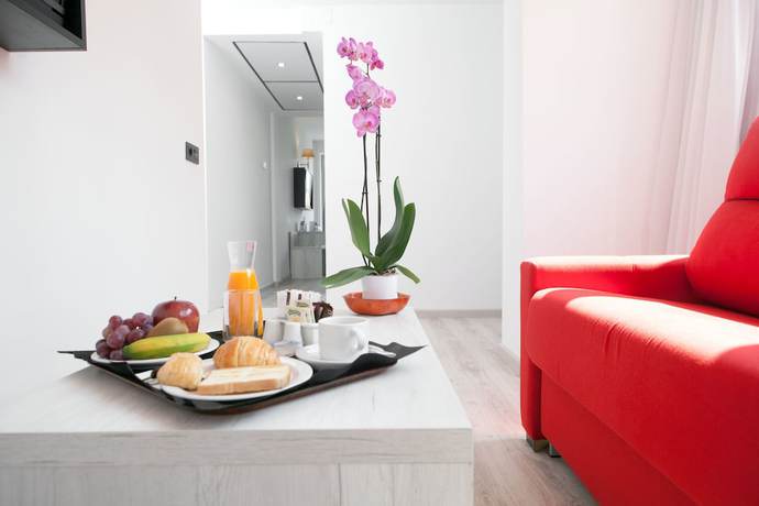 Imagen de la habitación del Hotel Soho Boutique Bahia Malaga. Foto 13