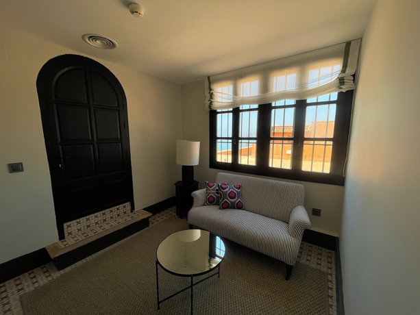 Imagen de la habitación del Hotel Soho Boutique Castillo Santa Catalina. Foto 3