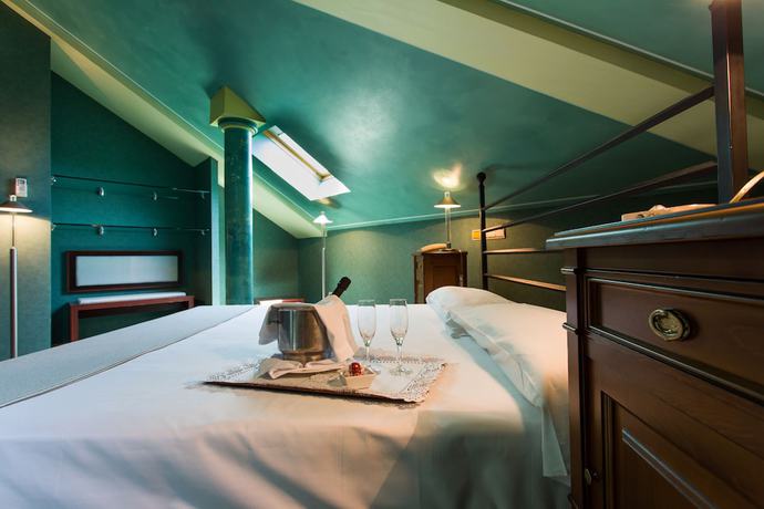 Imagen de la habitación del Hotel Soho Boutique Jerez. Foto 19